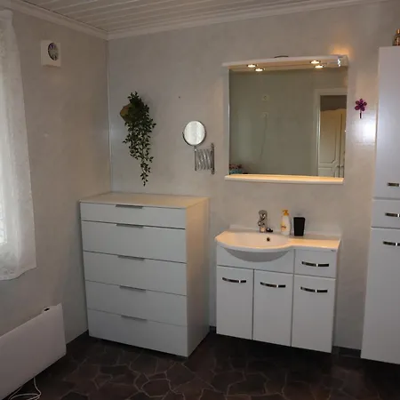 Holiday home Idyllisk I Lofoten Ramberg
