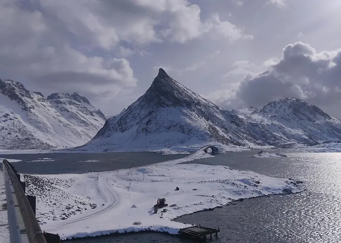 Idyllisk I Lofoten Semesterbostad *