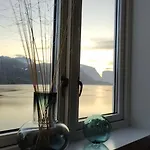 Idyllisk I Lofoten Feriehus